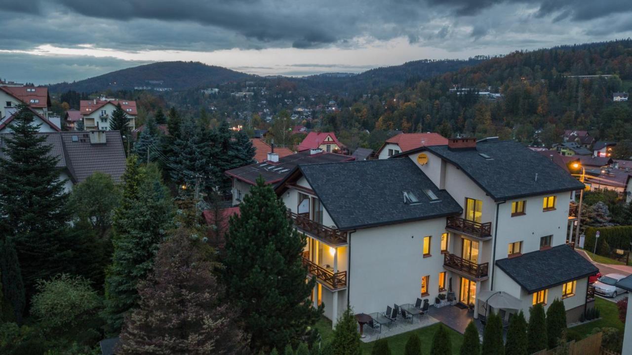 Rezydencja Pod Ochorowiczowka B&B Wisla Exterior photo